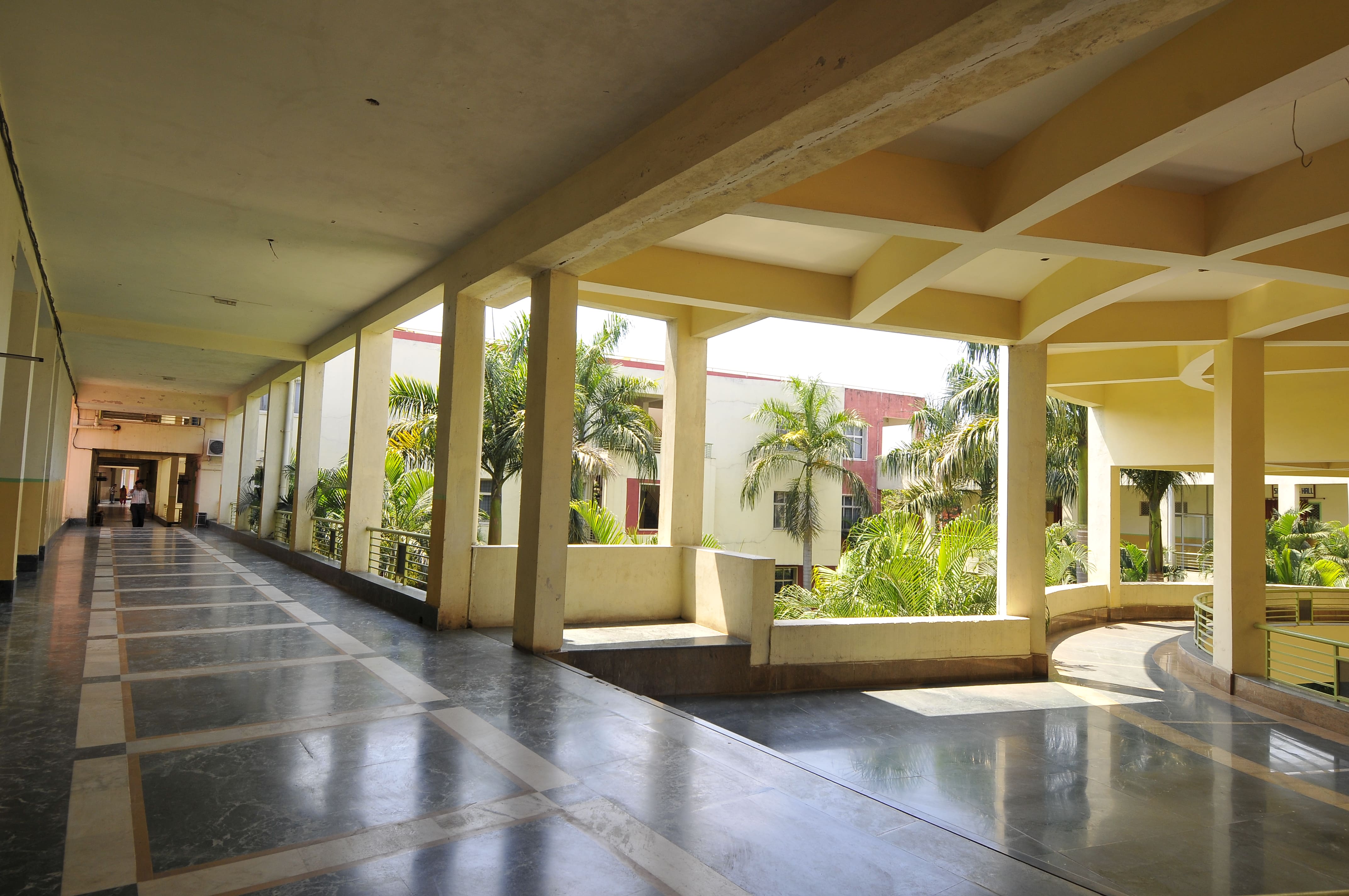 Chhatrapati Shivaji Institute of Technology Durg Academic Building photo 10